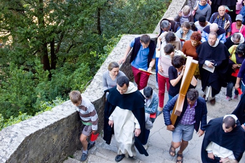 Montée Chemin de croix