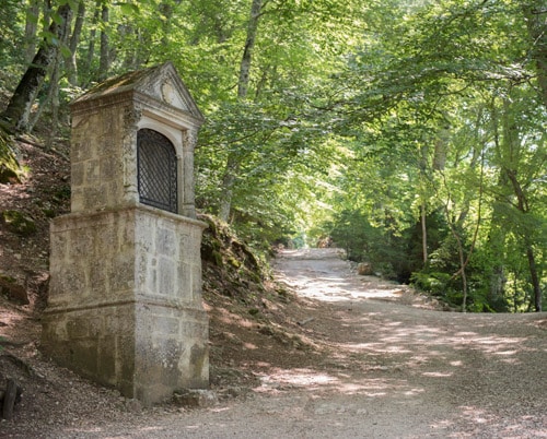 Photo oratoire chemin des Roys